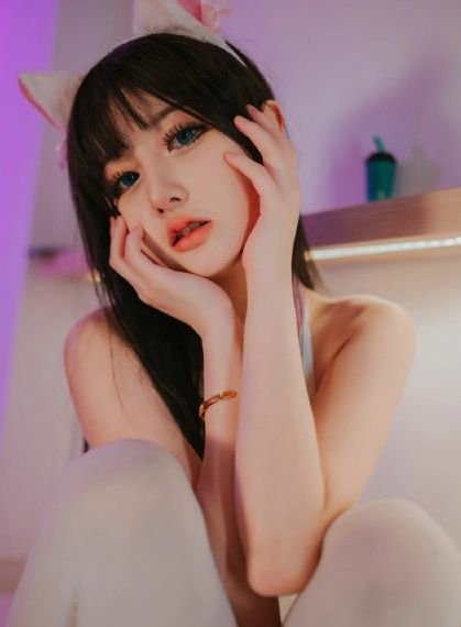 年轻善良的嫂子韩国_4K免费观看视频